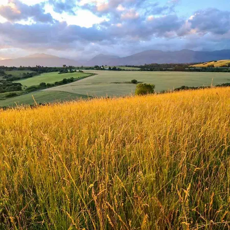 Hybský Dom Est 1905 *