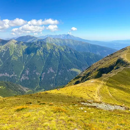 Hybský Dom Est 1905