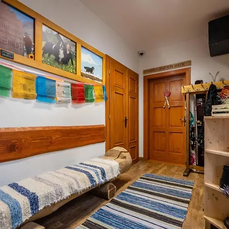 Holiday home Hybsky Dom *