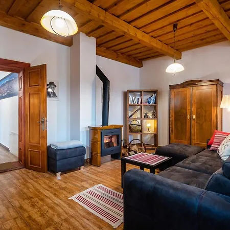 Holiday home Hybsky Dom Hybe