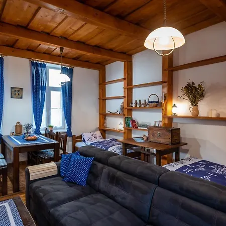 Prázdninový dům Hybský Dom Est 1905